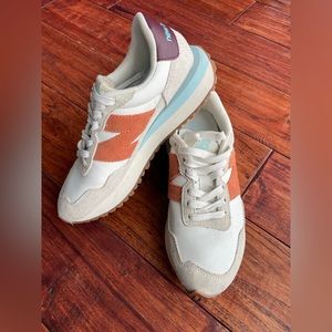 Women’s New Balance 237